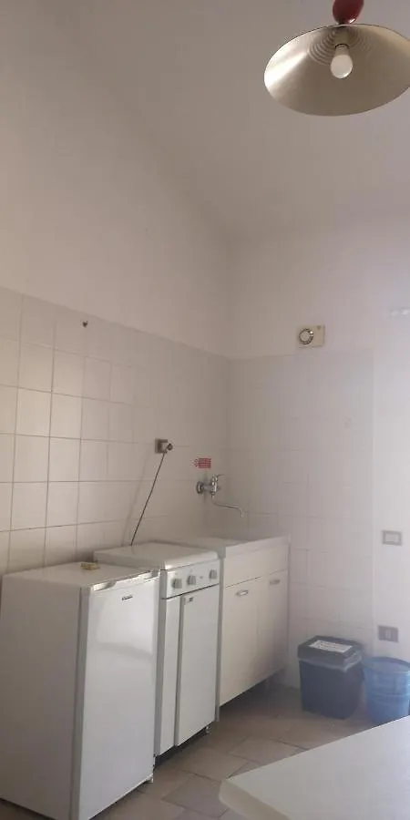 a 10 chilometri da Villasimius e 2 dalla spiaggia di Solanas